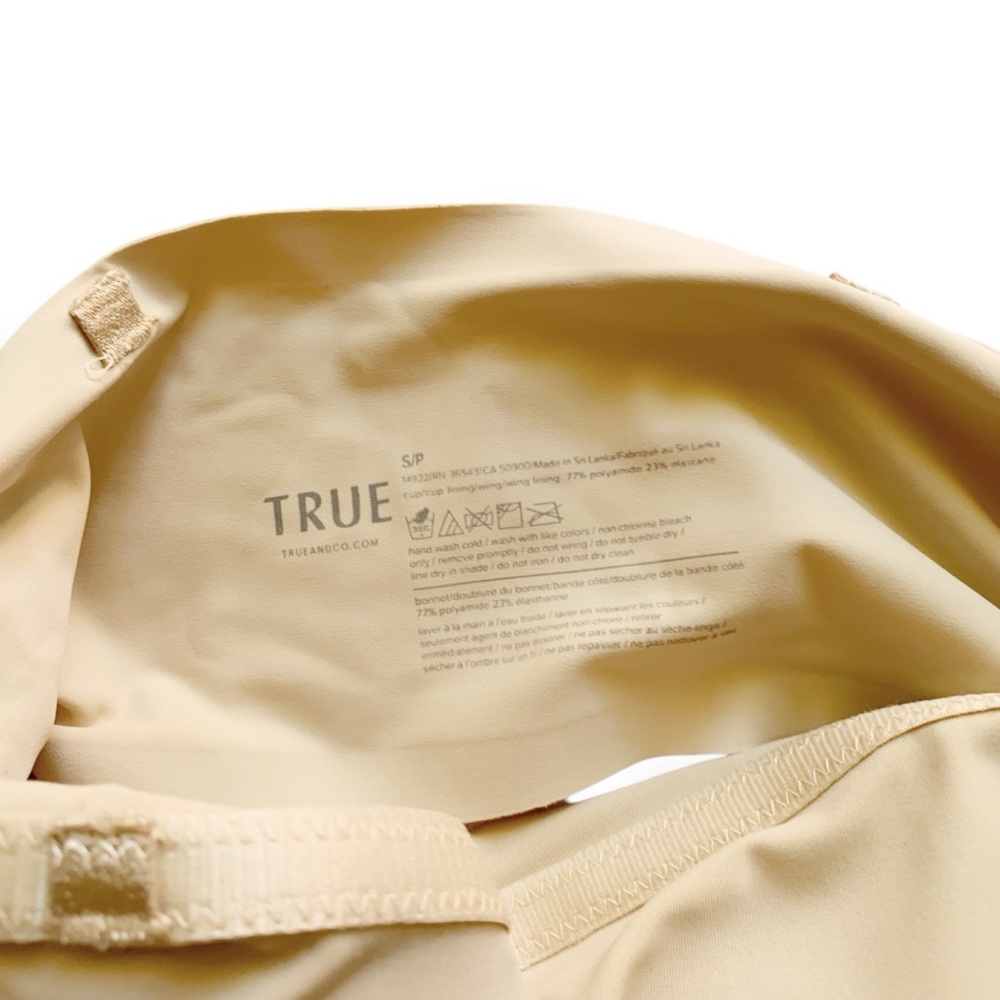 TRUE & CO. Body Convertible Bandeau Bra! Retail $58 - Picture 6 of 8